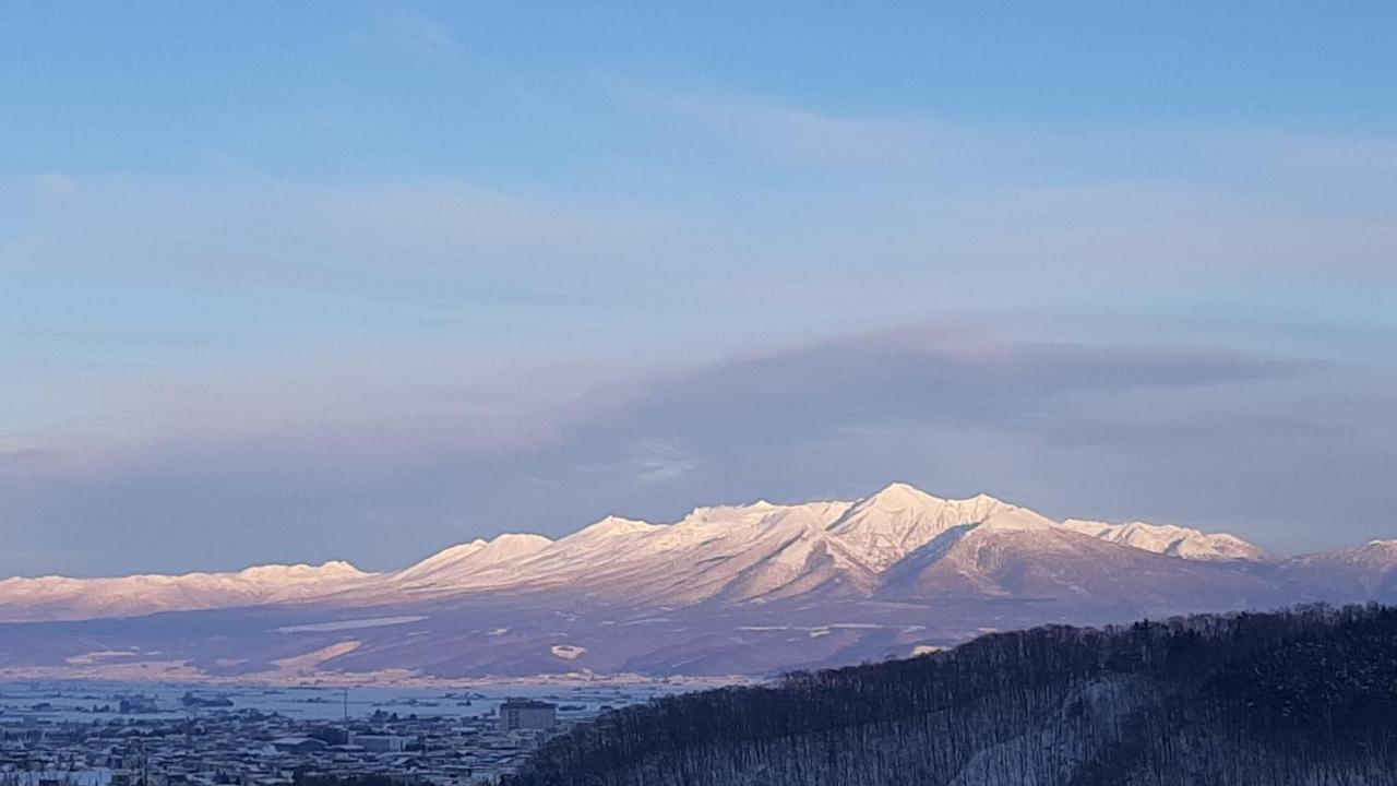Ituka Furano E Guest House ภายนอก รูปภาพ