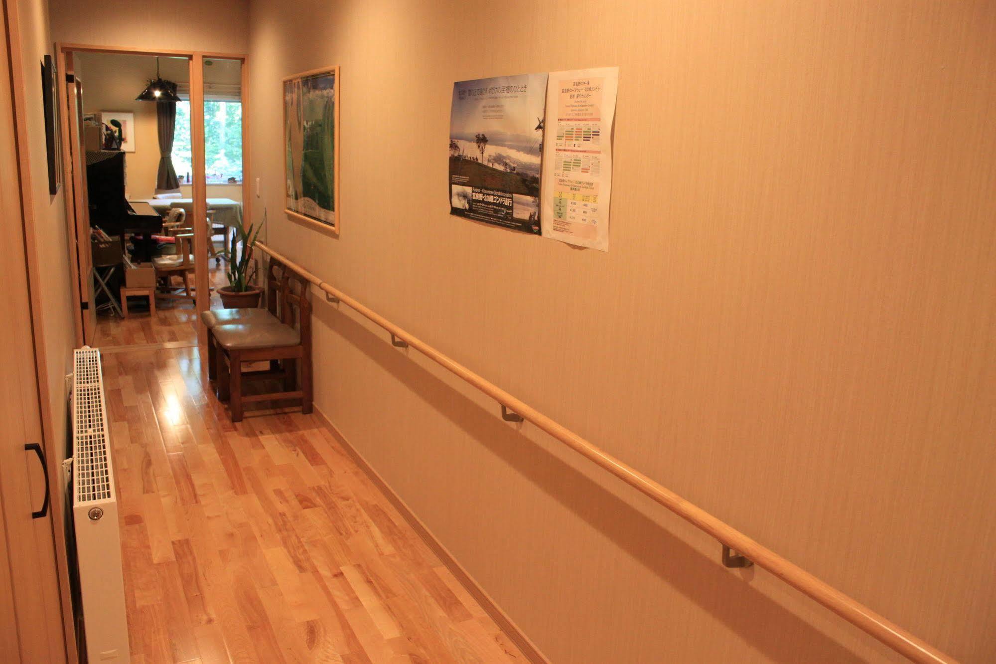 Ituka Furano E Guest House ภายนอก รูปภาพ